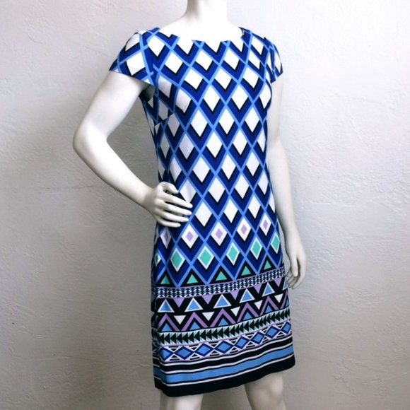 EUC Geometric Pattern Shift Mini Dress w/Cap Sleeves in Blue & White - Picture 3 of 4